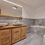 Du Soleil Daire